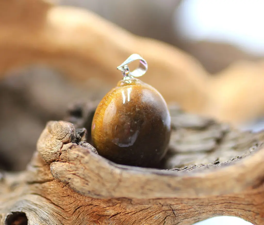 Pendentif en Œil de tigre