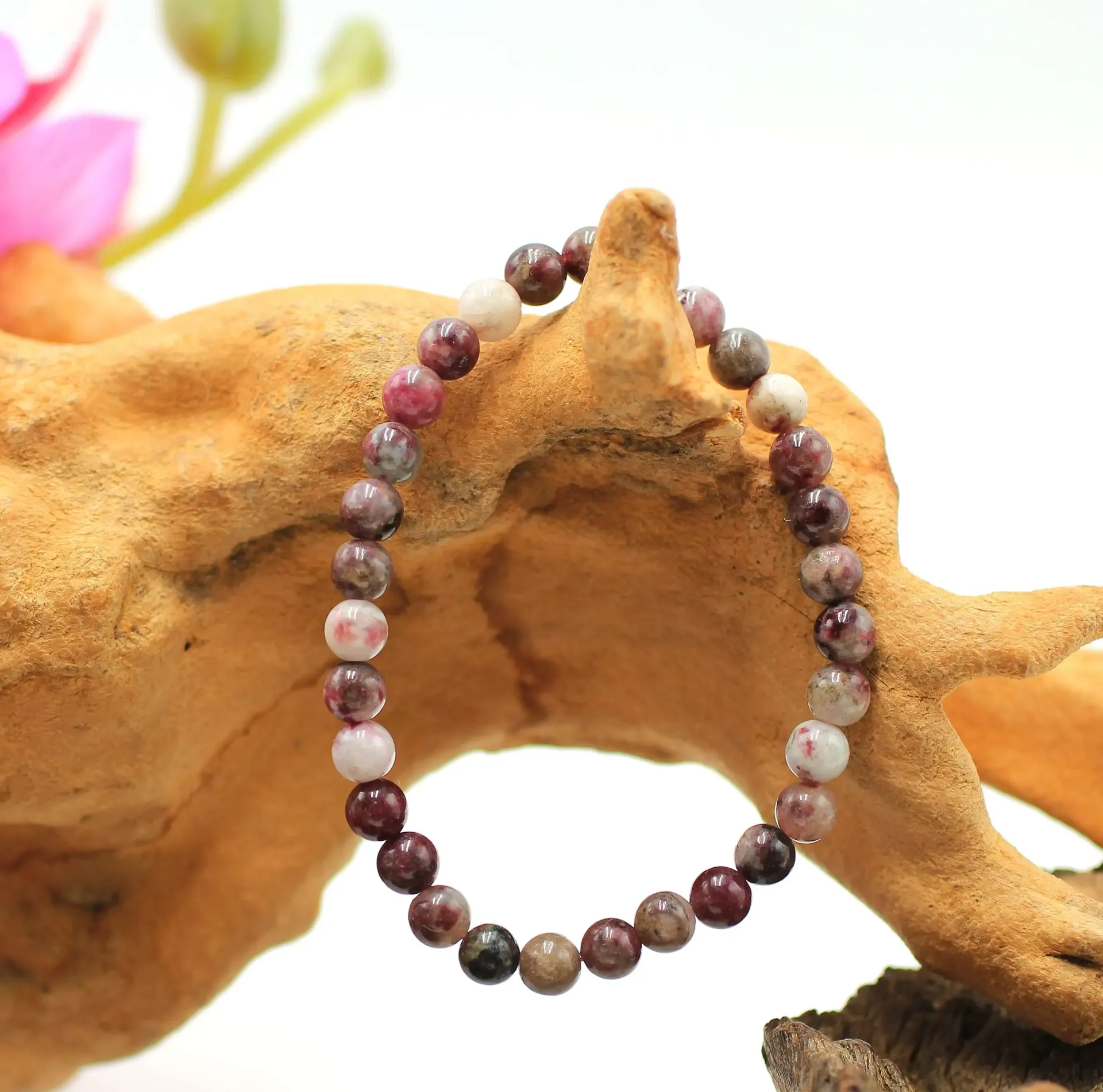 Bracelet en perles 6mm en Tourmaline rose sur Quartz