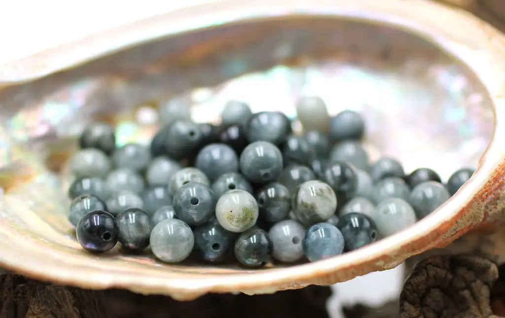 Perle 6mm en Tourmaline Œil de chat