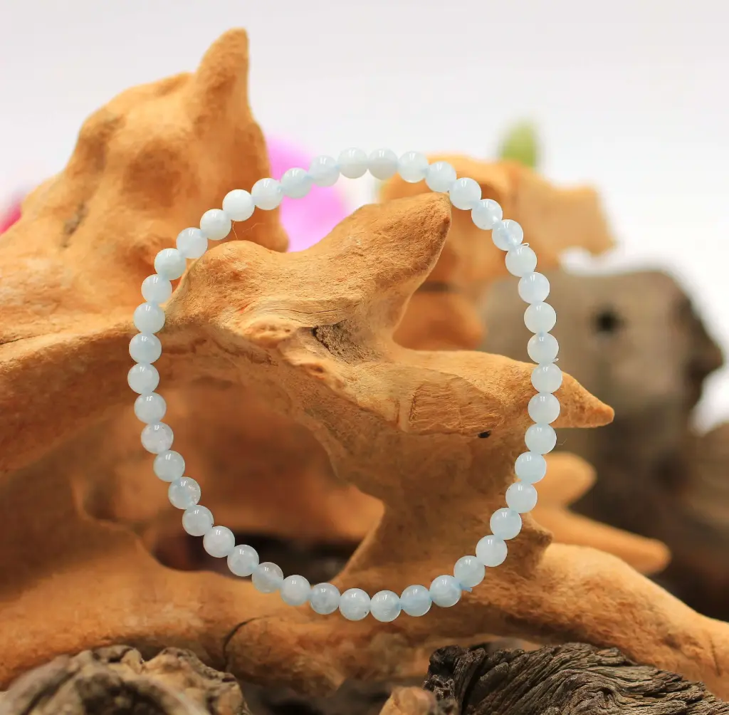 Bracelet en perles 4mm en Aigue-marine