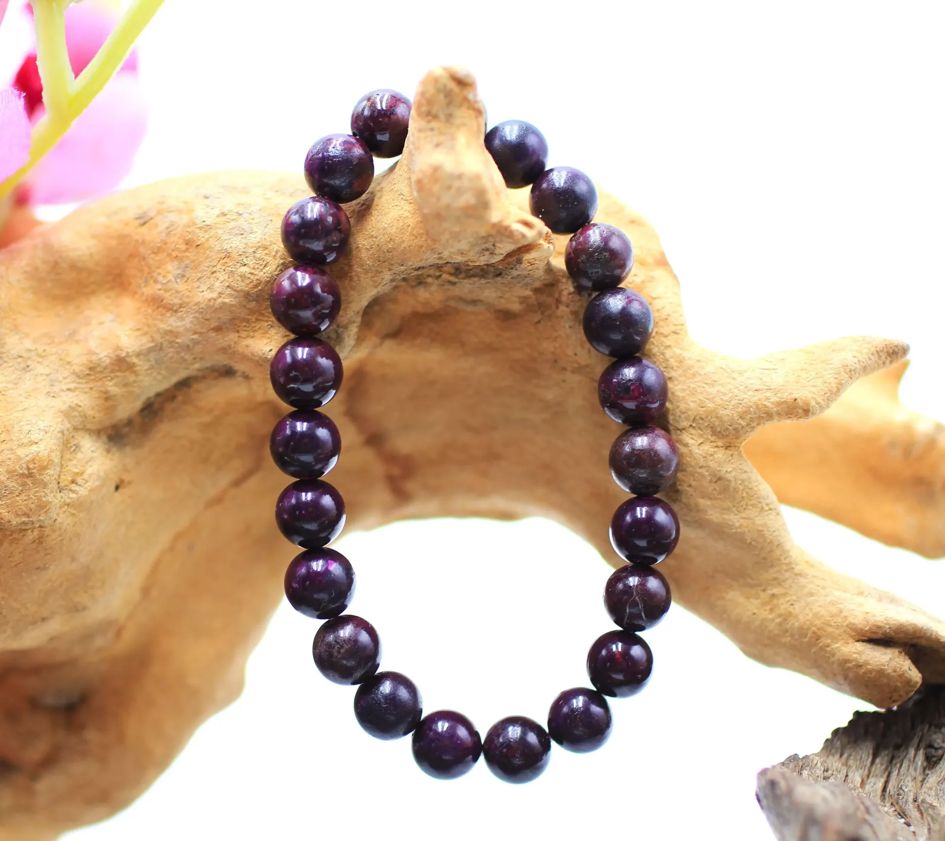 Bracelet en perles 8mm en Purpurite