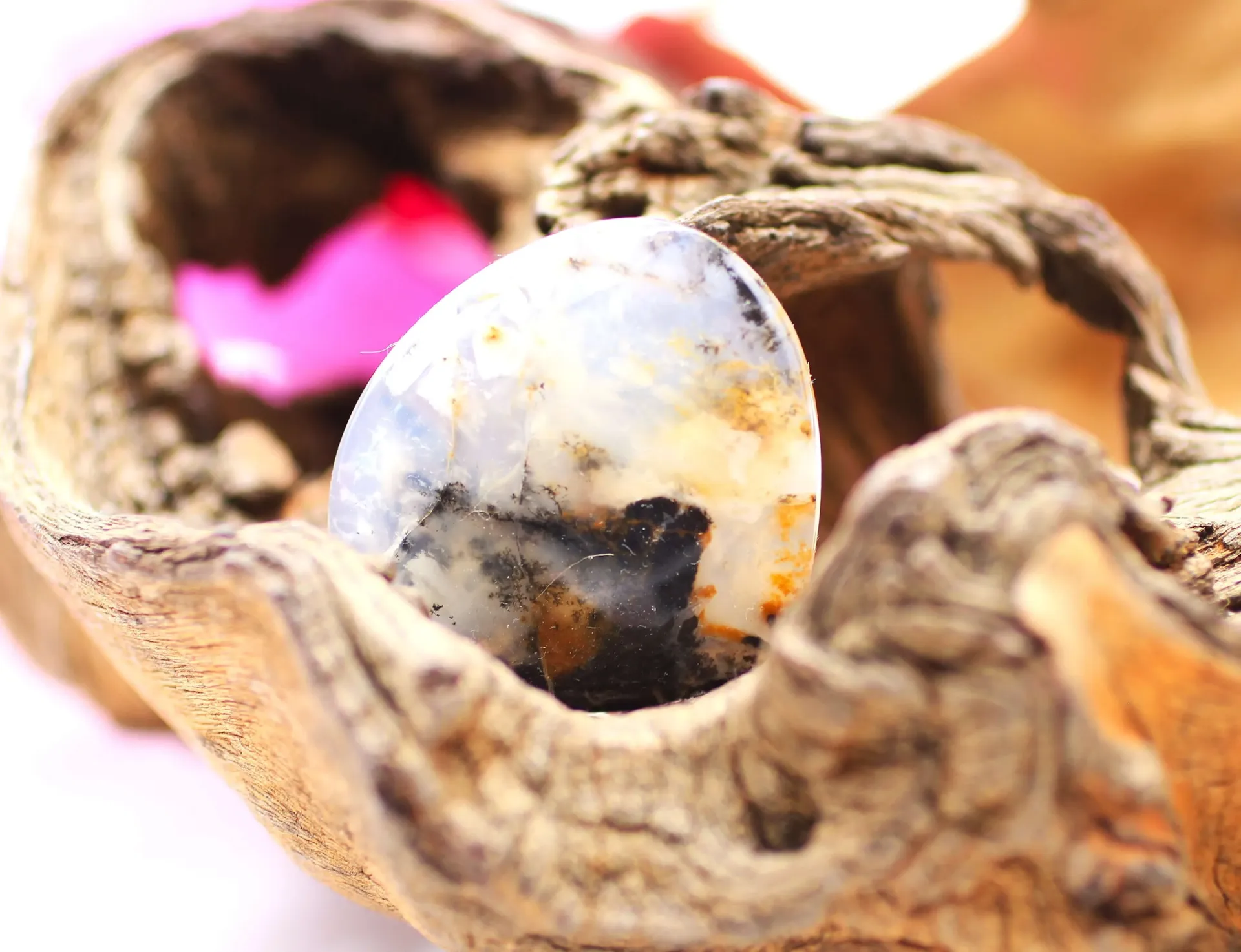 Cabochon en Agate du Montana