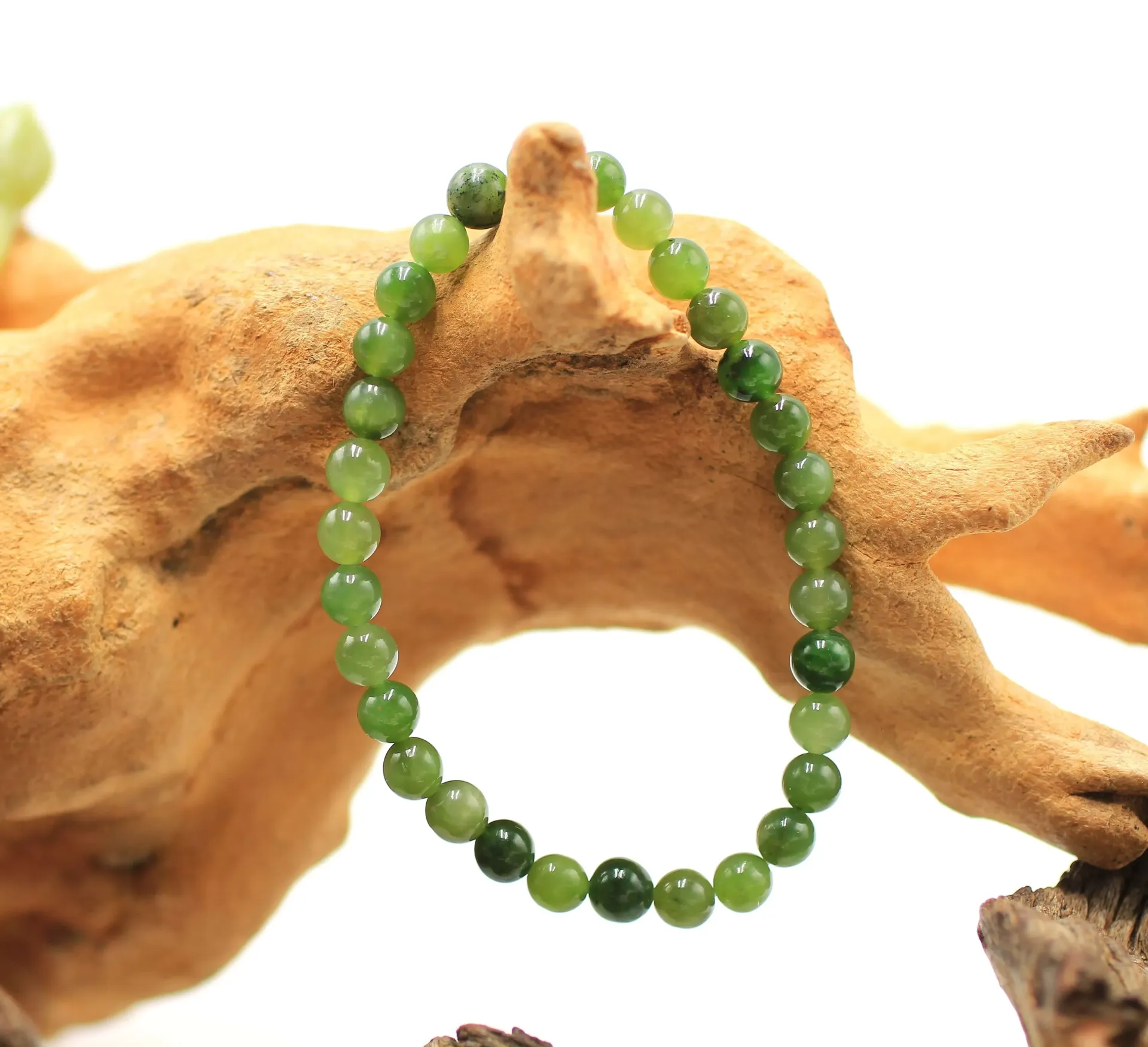 Bracelet en perles 6mm en Jade néphrite