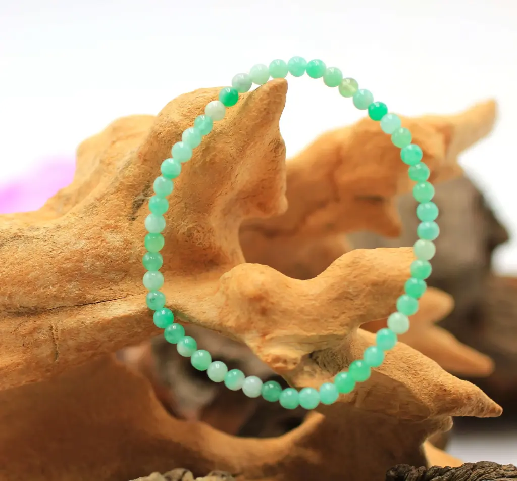 Bracelet en perles 4mm en Emeraude