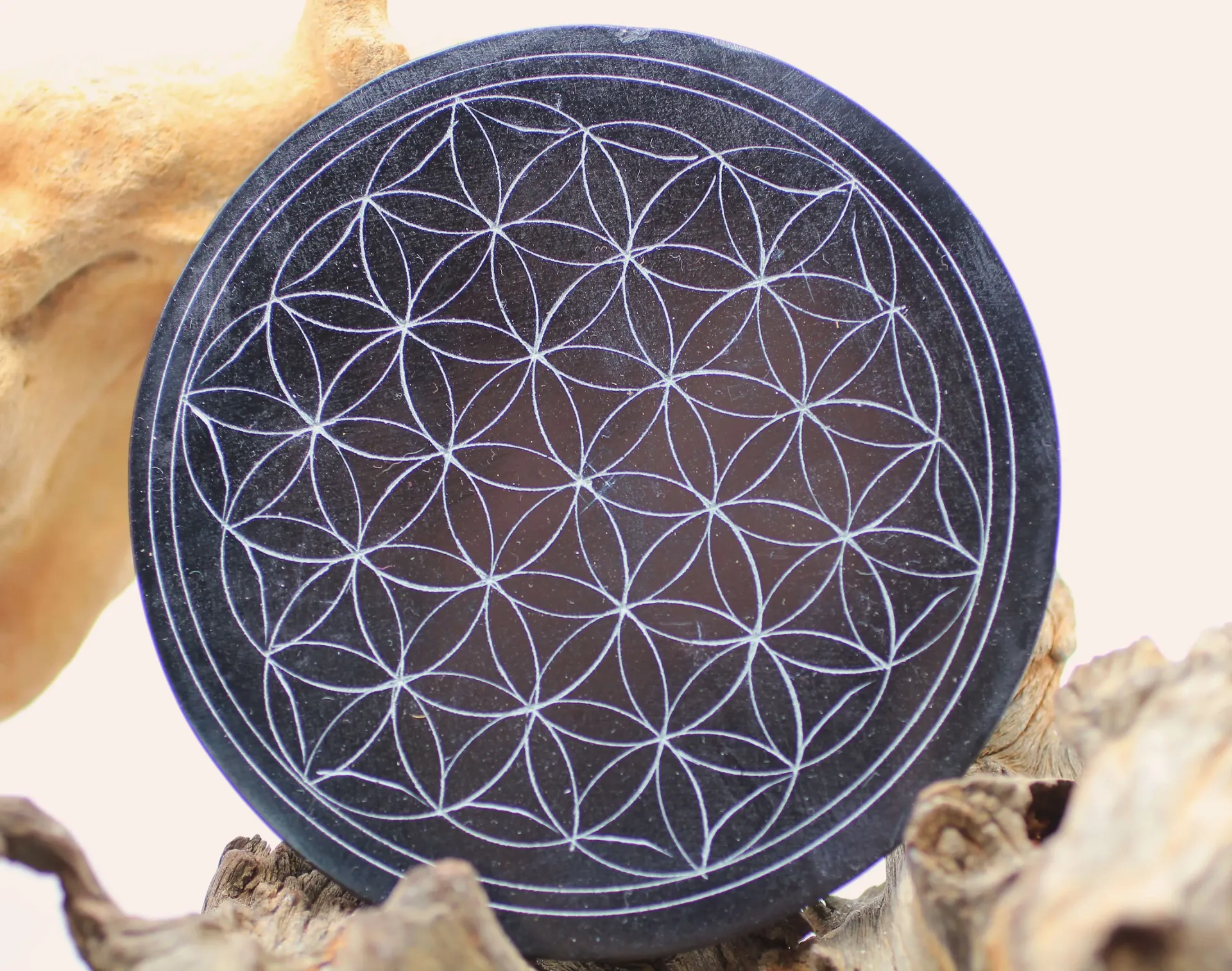 Tranche en Stéatite et motif Fleur de vie