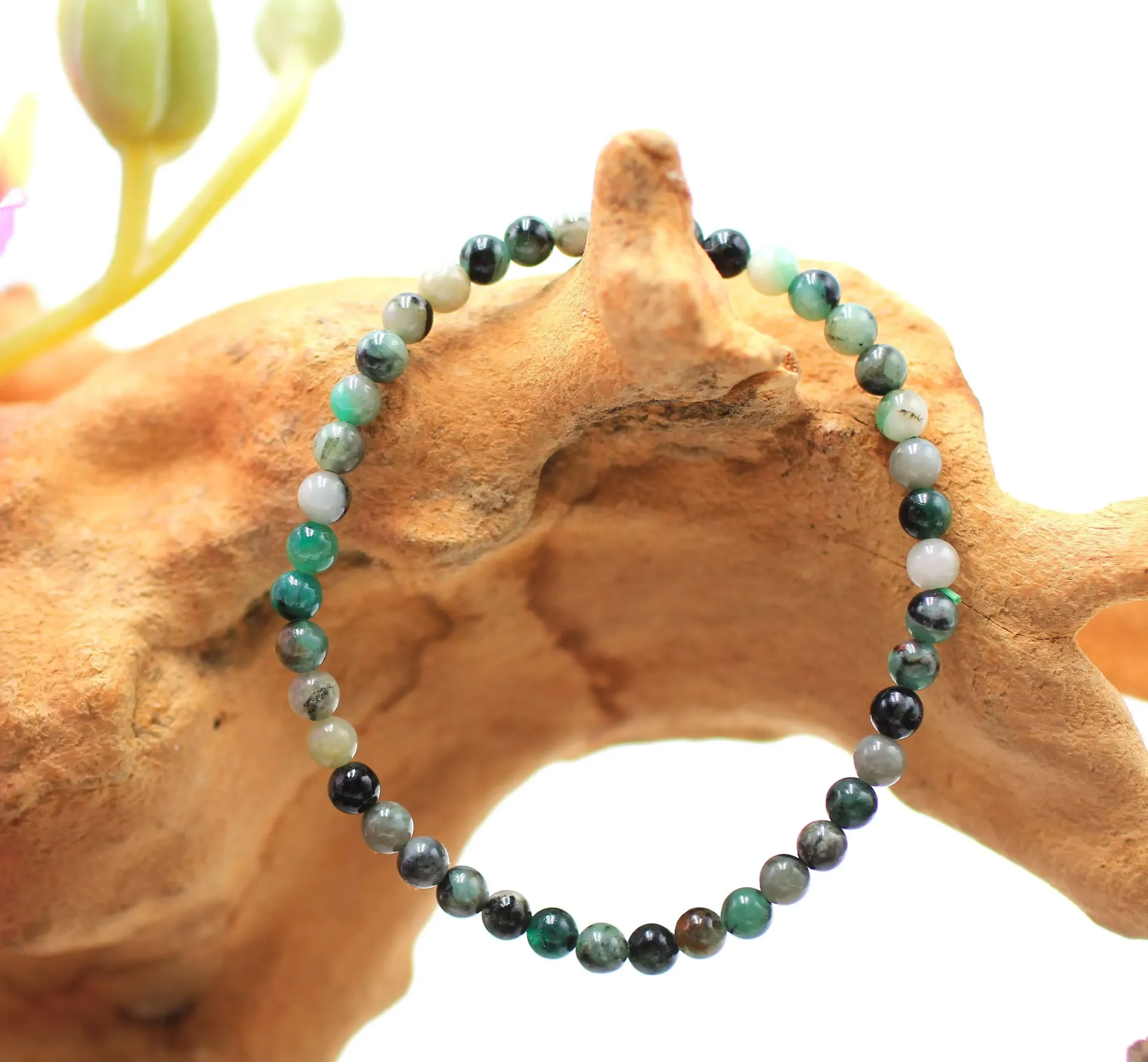 Bracelet en perles 4mm en Emeraude