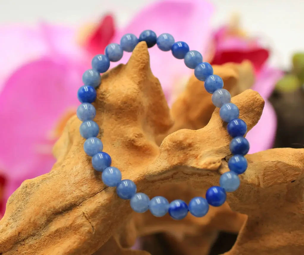 Bracelet en perles 6mm en Quartz bleu