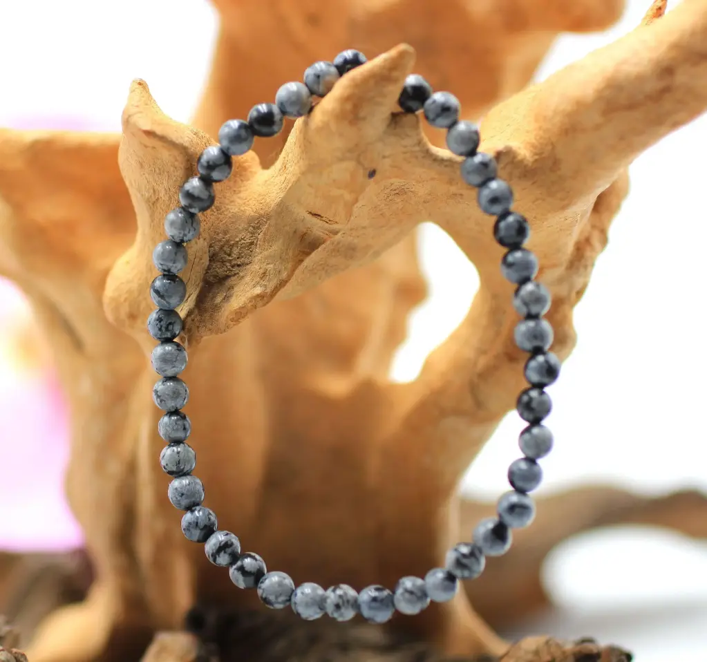 Bracelet en perles 4mm en Obsidienne flocon de neige