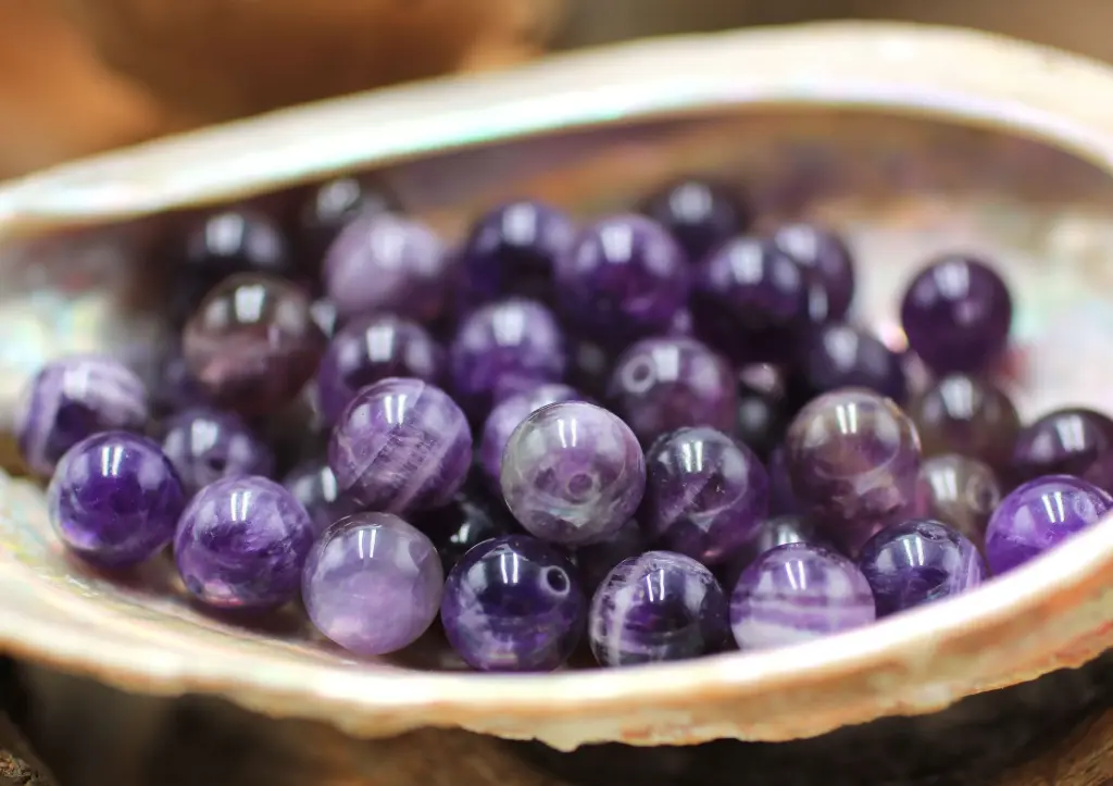 Perle 8mm en Améthyste chevron