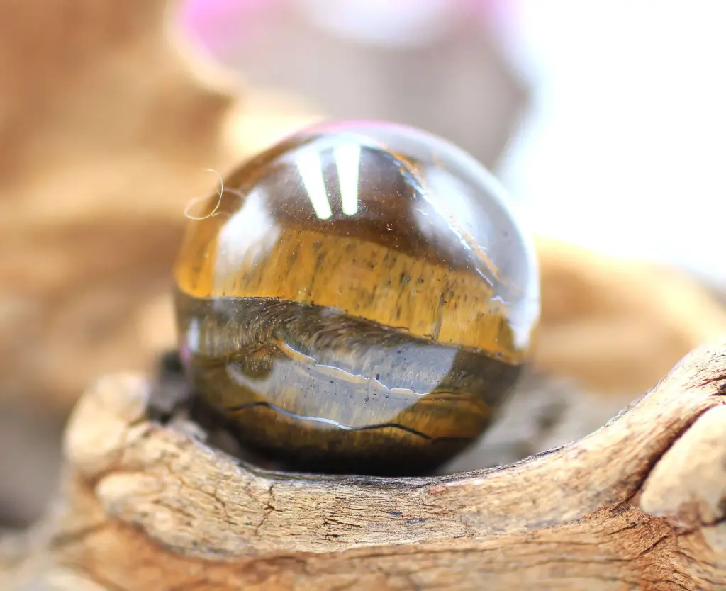 Sphère en Œil de tigre