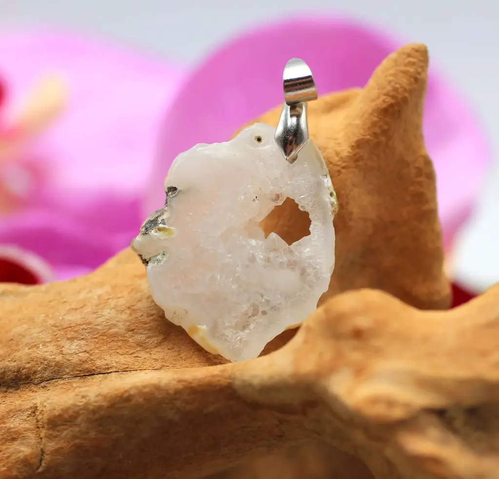 Pendentif tranche en Agate du Botswana