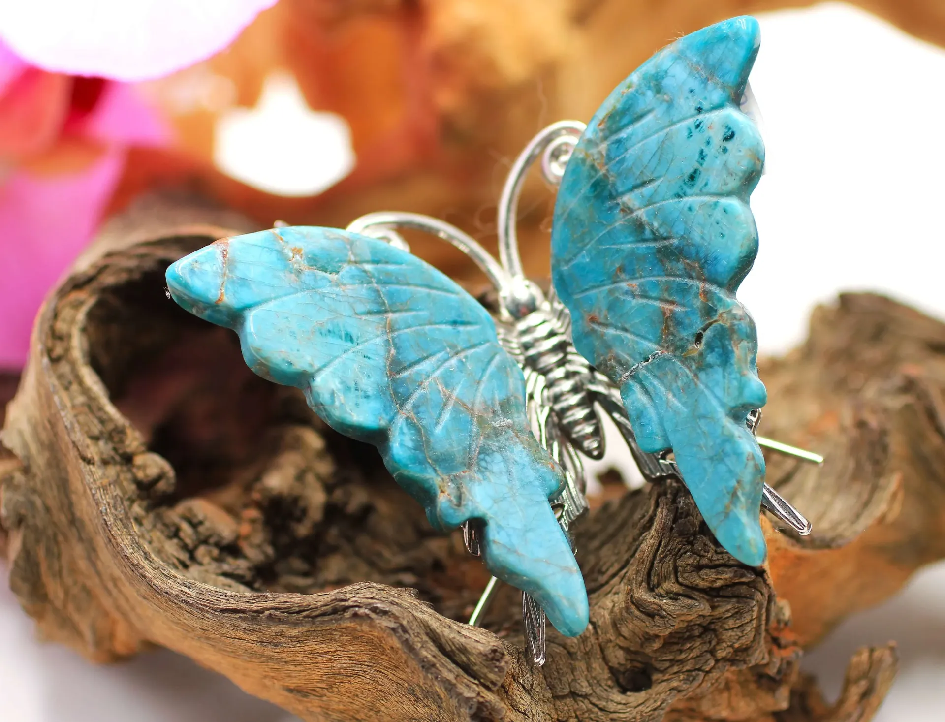 Papillon en Apatite bleue