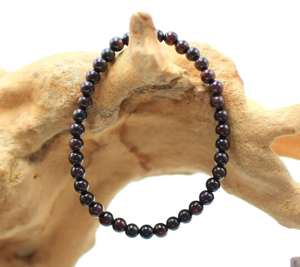 Bracelet en perles 6mm en Grenat almandin