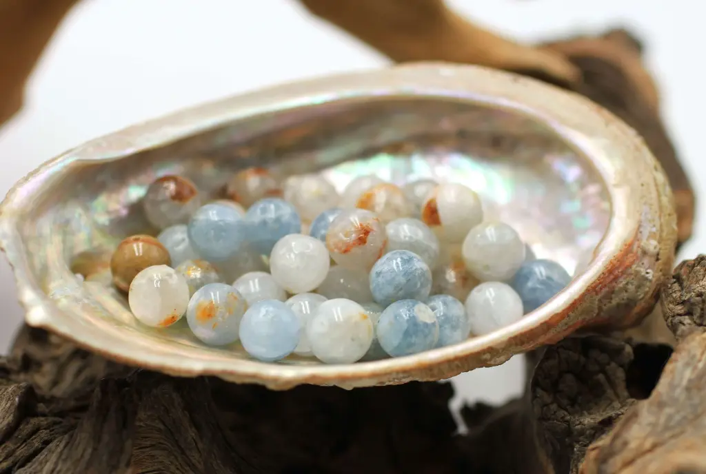 Perle 8mm en Célestine