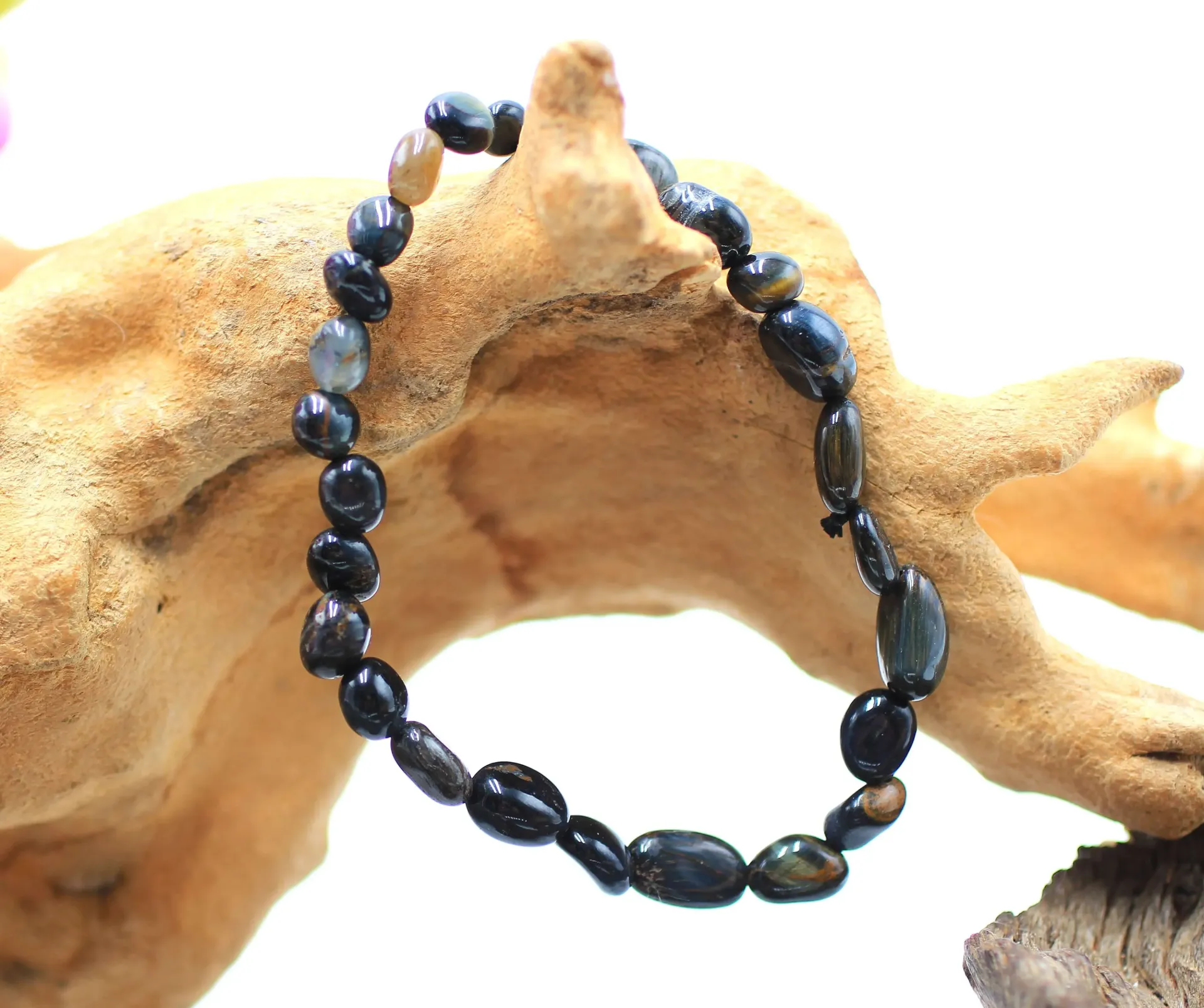 Bracelet en perles asymétriques en Œil de faucon