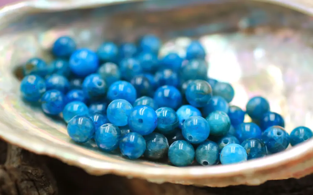Perle 6mm en Apatite bleue