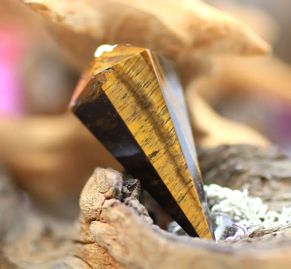 Pendule en Œil de tigre