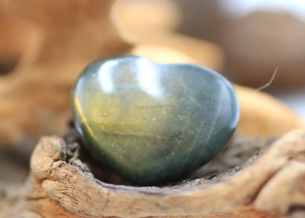 Cœur en Labradorite