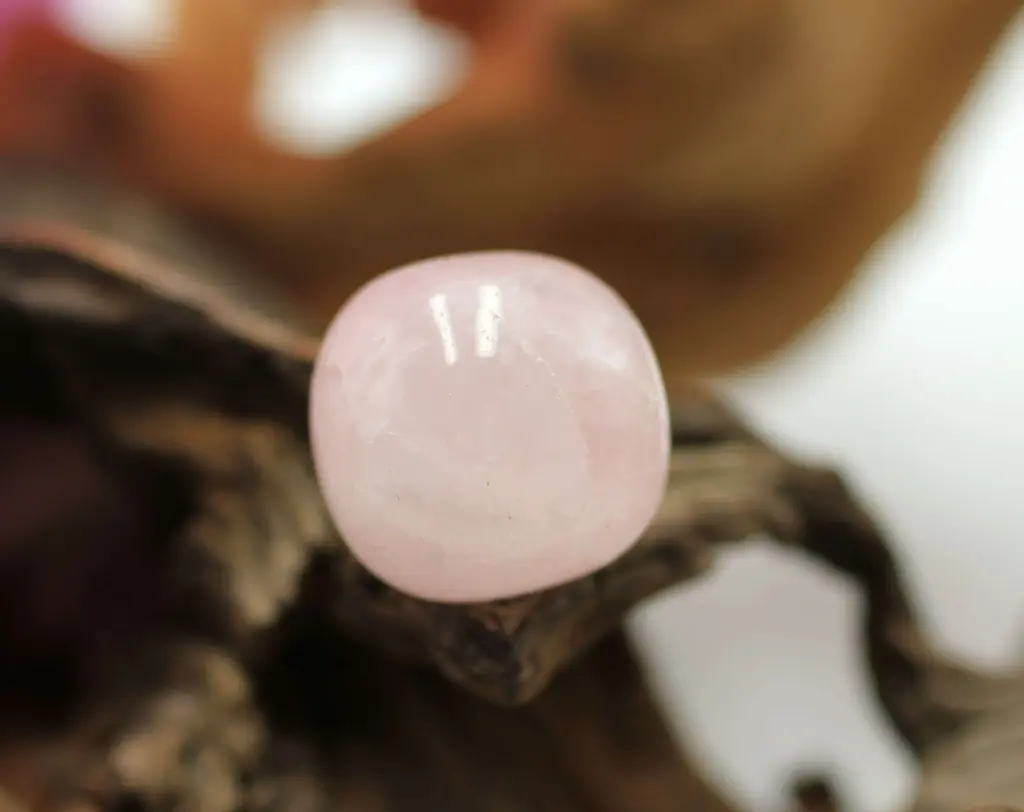 Bracelet en perles cœur 6mm en Quartz rose