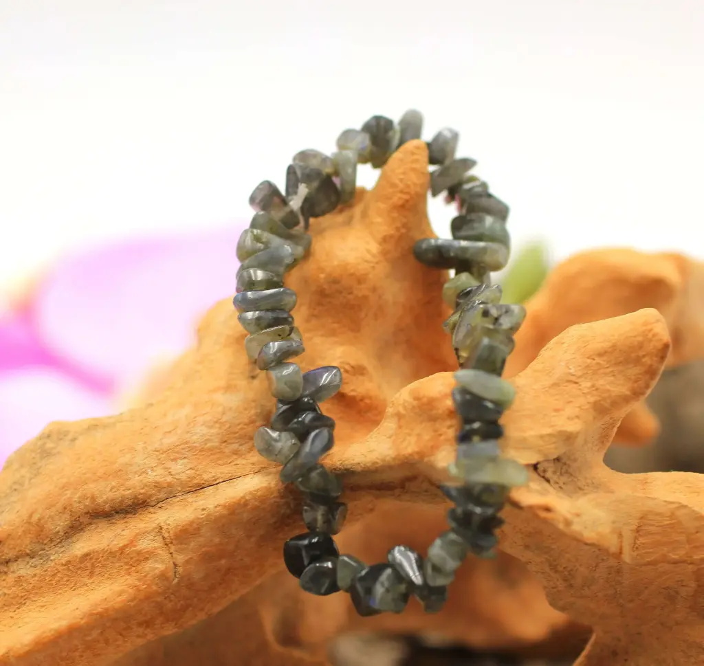 Bracelet baroque en Labradorite