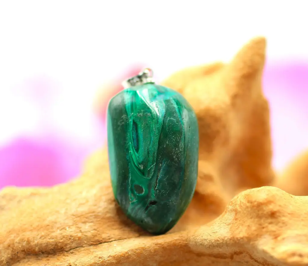 Pendentif en Malachite