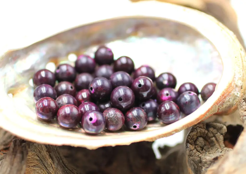 Perle 8mm en Purpurite