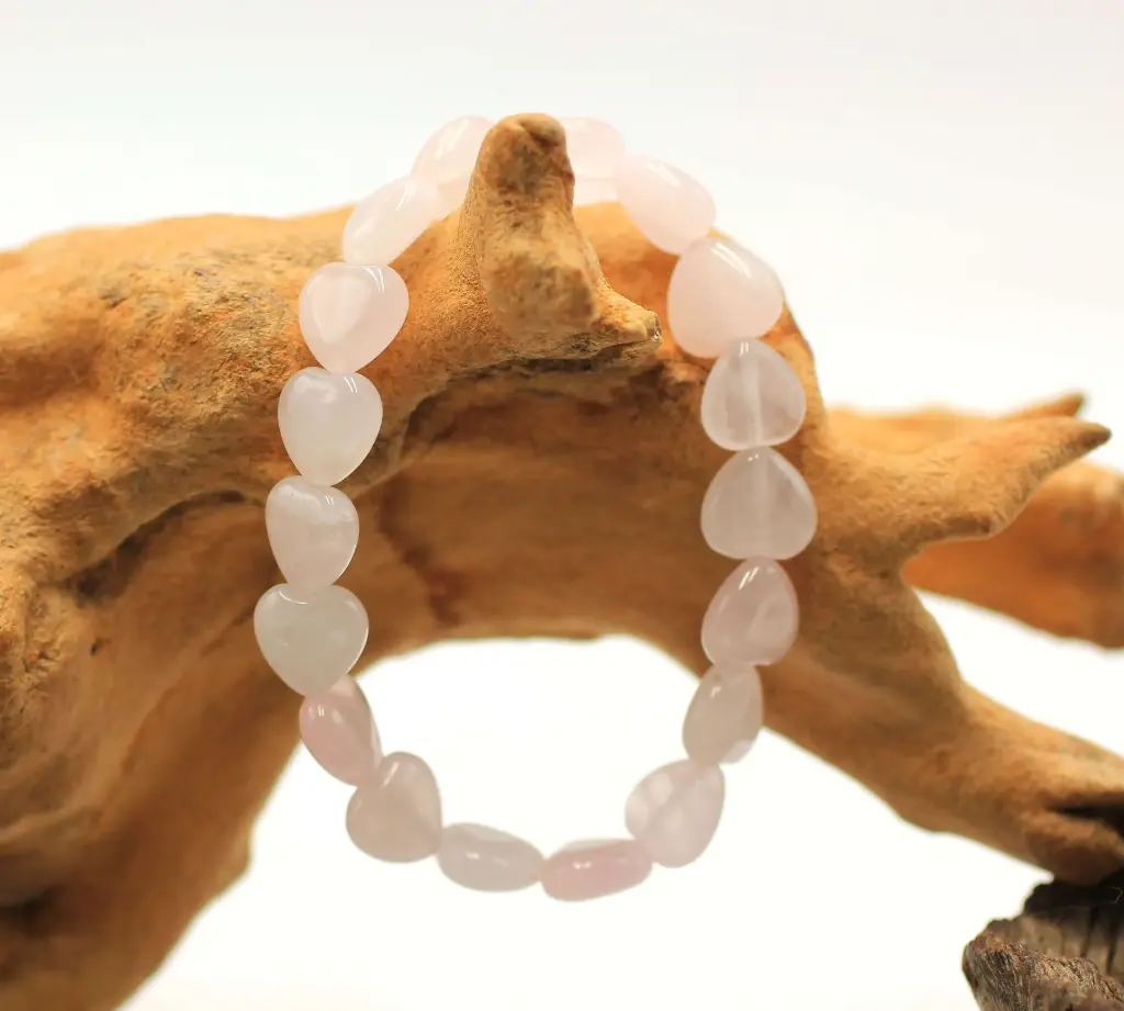 Bracelet en perles cœur 10mm en Quartz rose