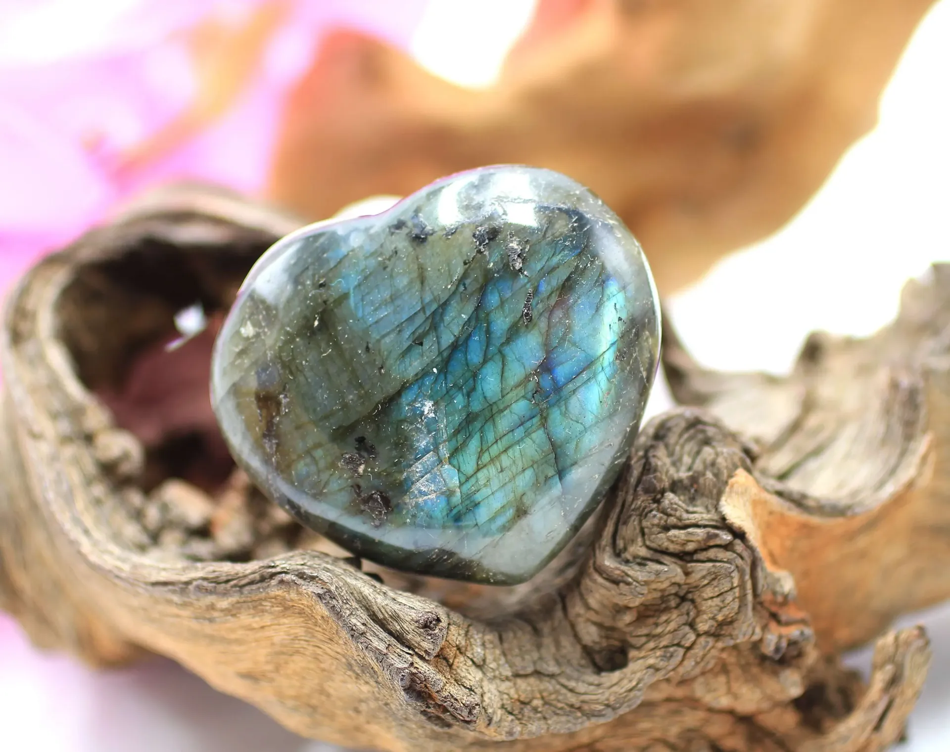 Coeur en Labradorite