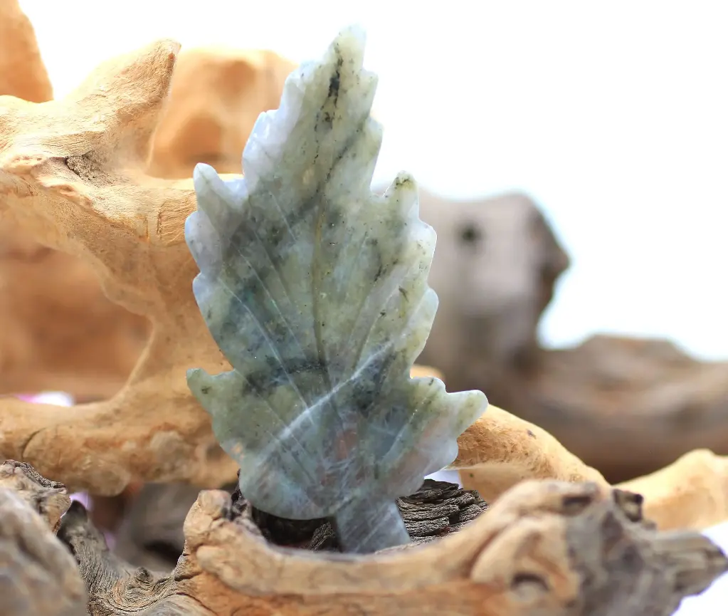 Feuille en Labradorite