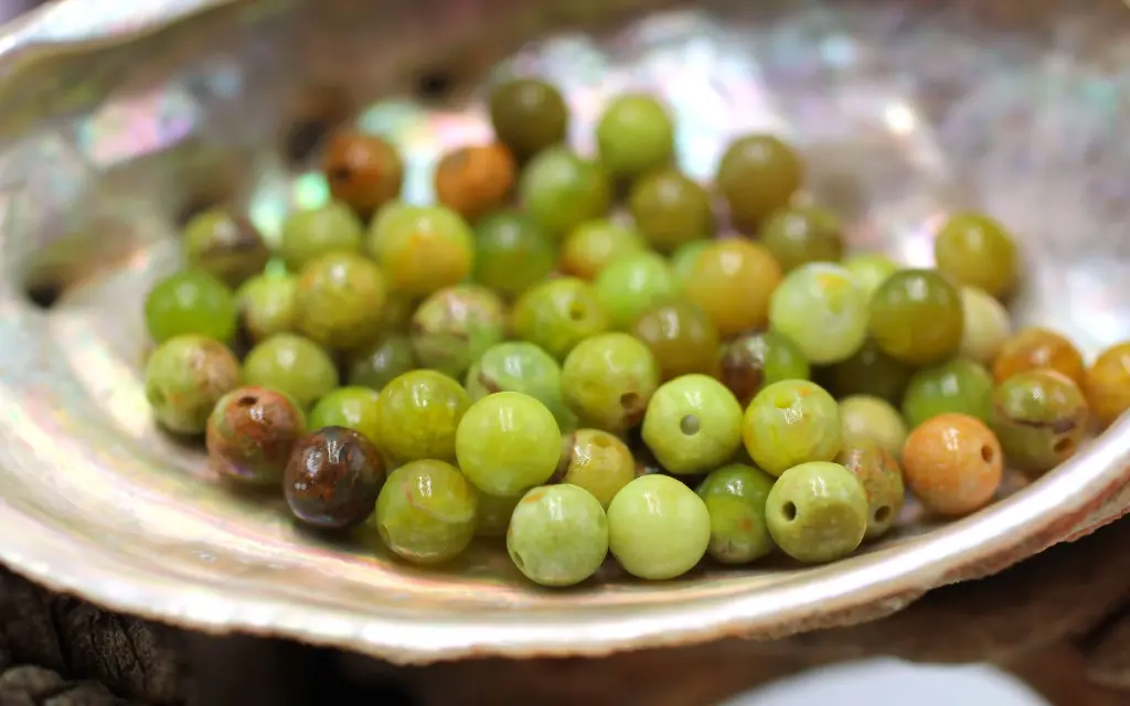 Perle 6mm en Opale verte