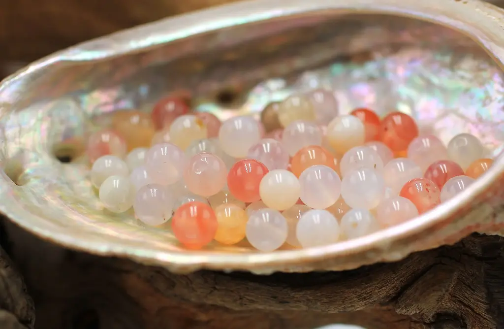 Perle 6mm en Agate rose du Botswana