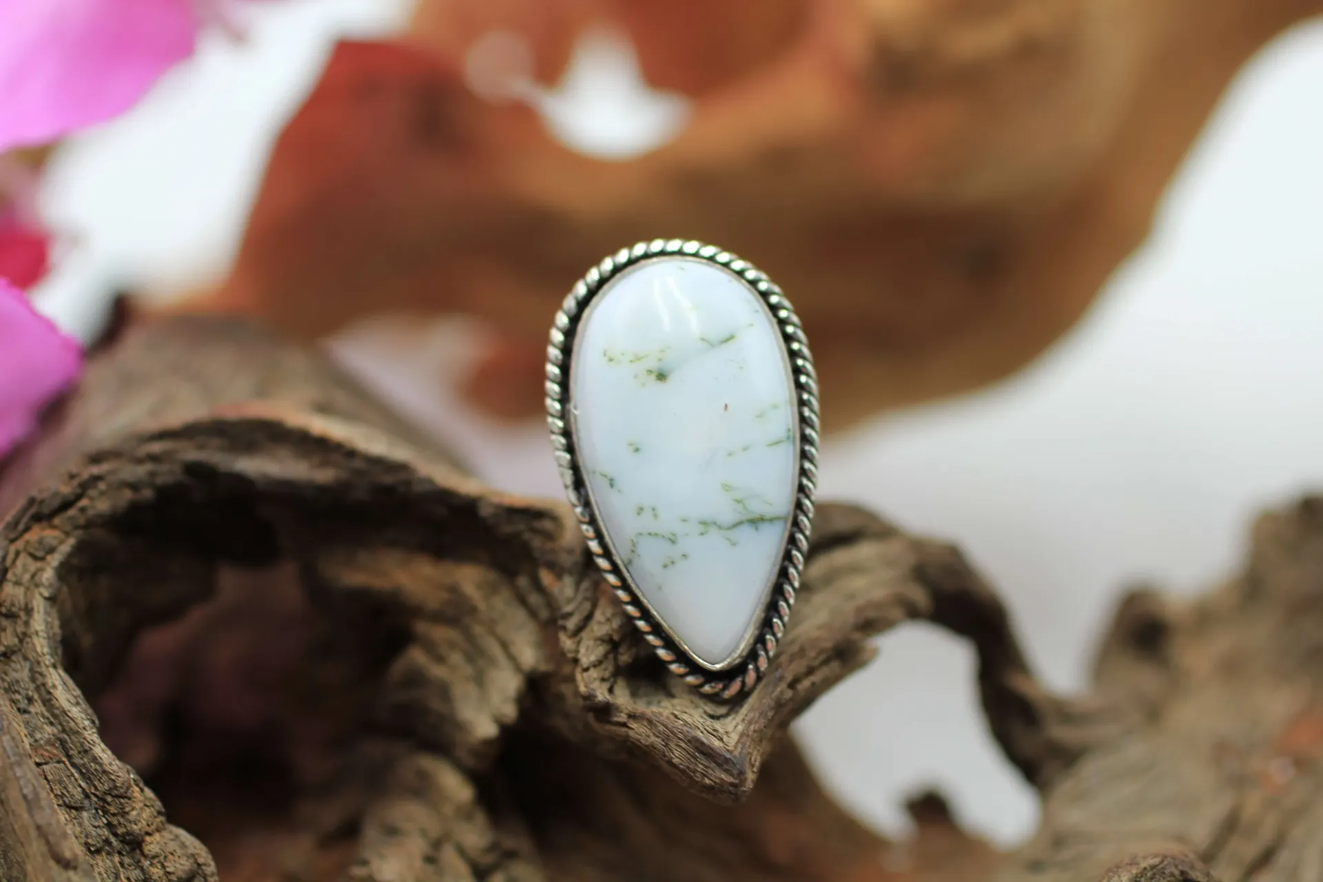 Bague en plaqué Argent et en Opale dendritique