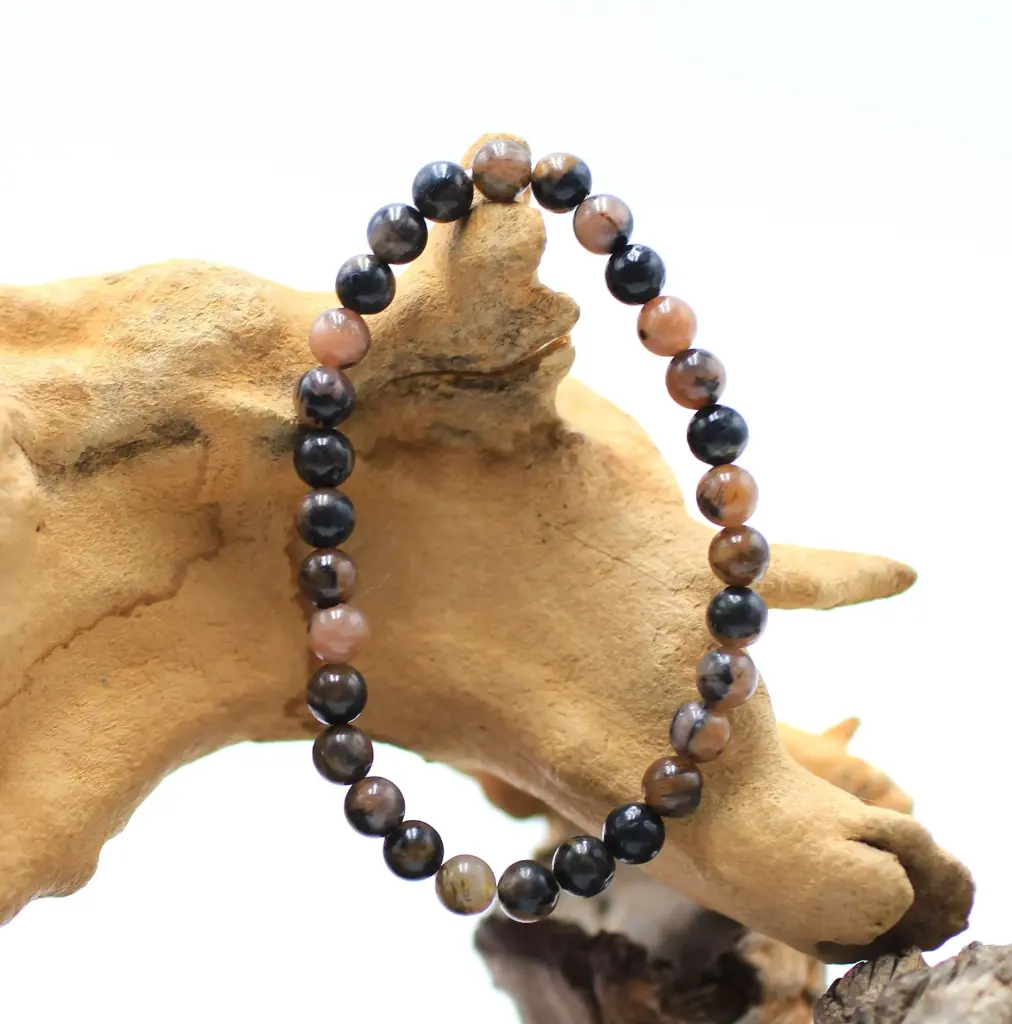 Bracelet en perles 6mm en Chiastolite (Andalousite)