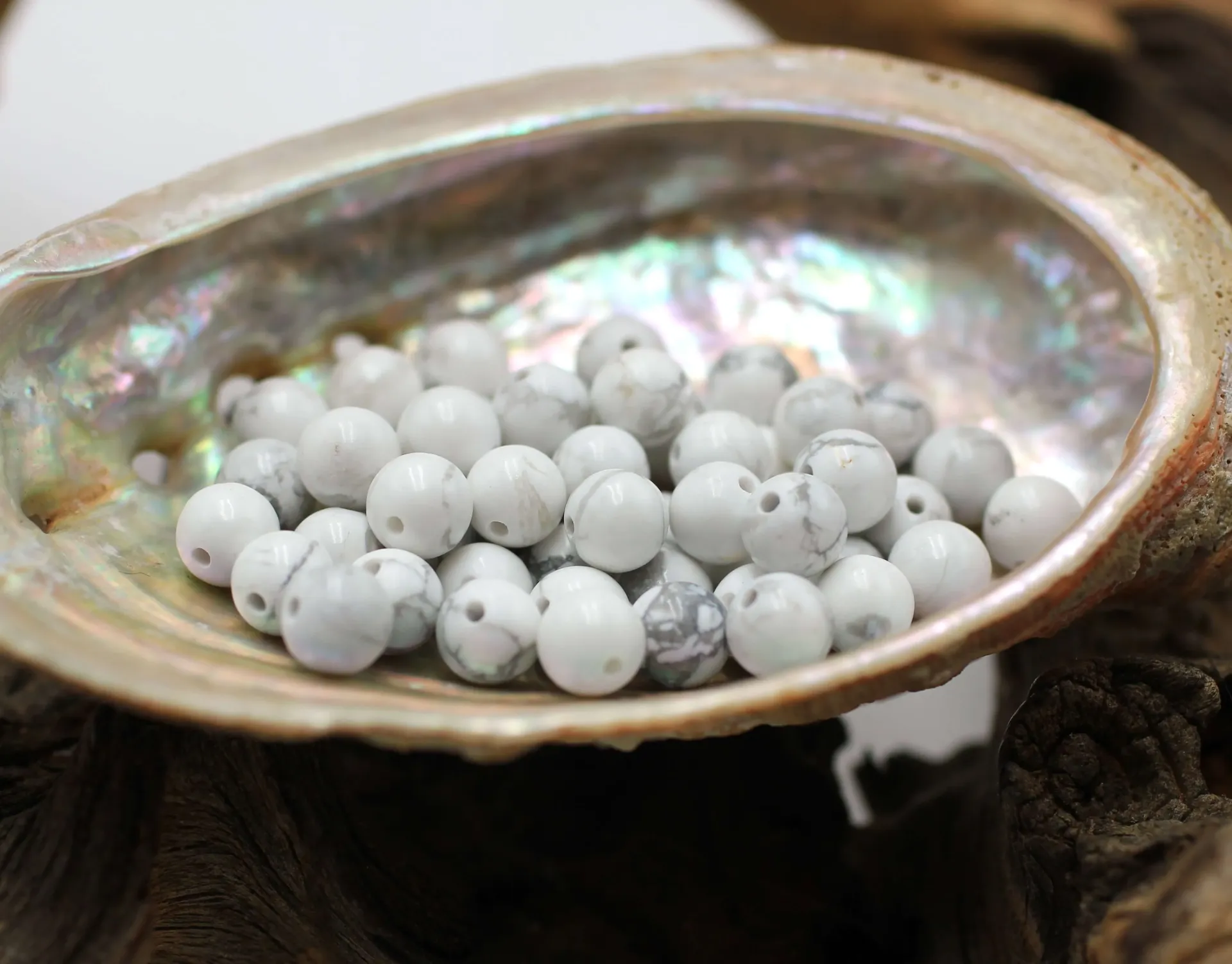 Perle 6mm en Howlite