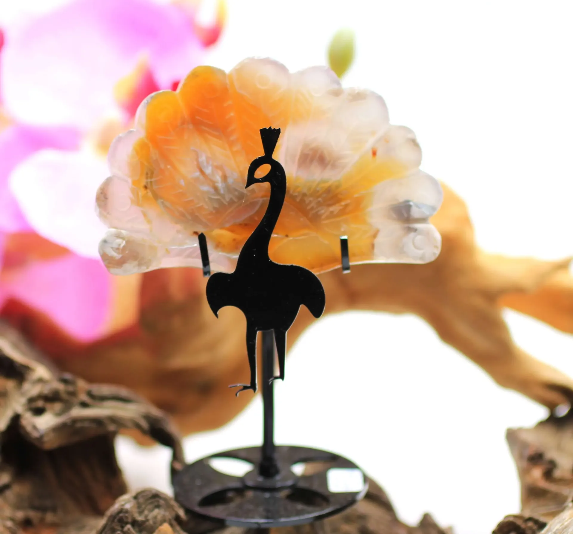 Paon sur pied en Agate fleur de cerisier