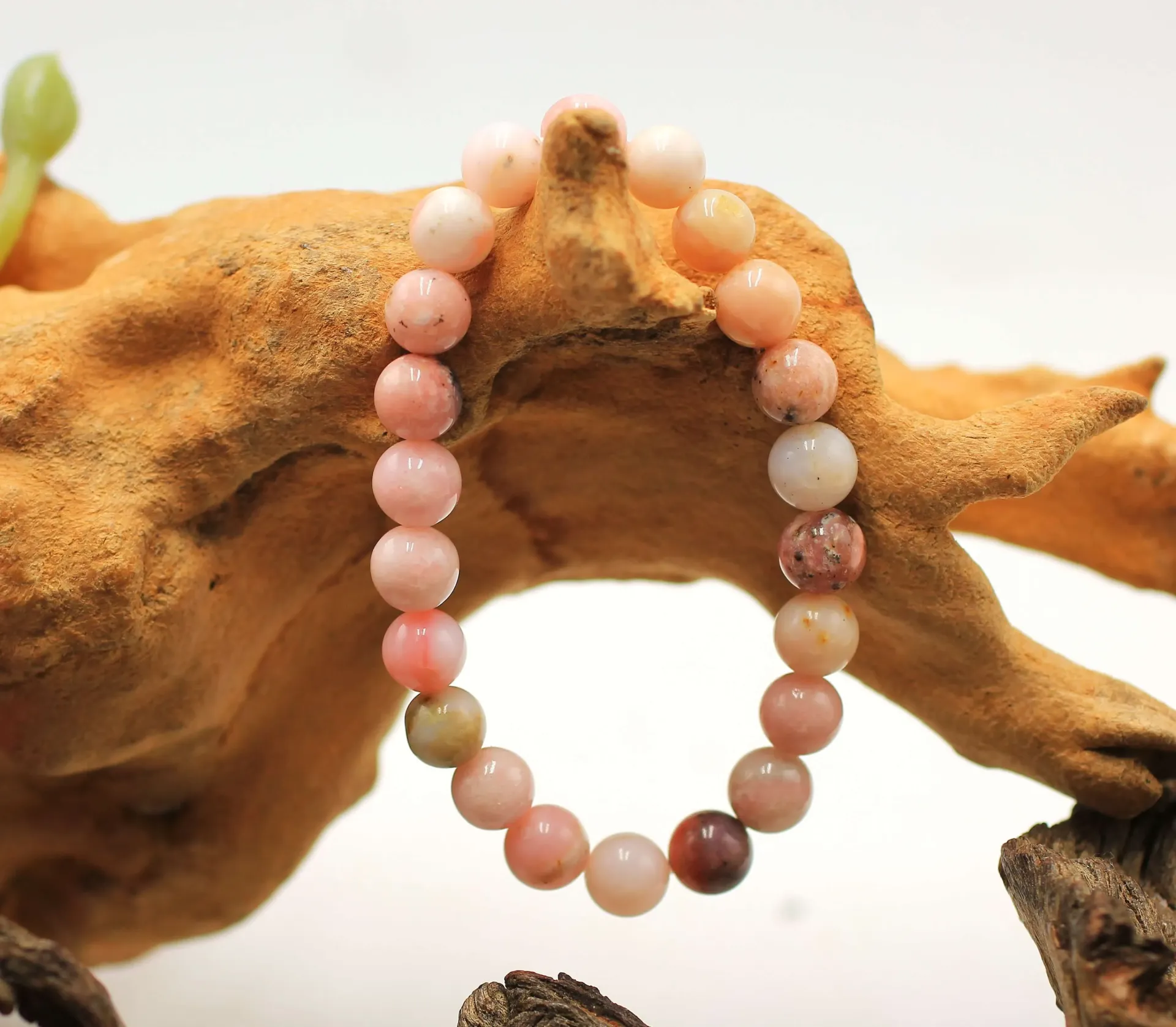 Bracelet en perles 8mm en Opale rose