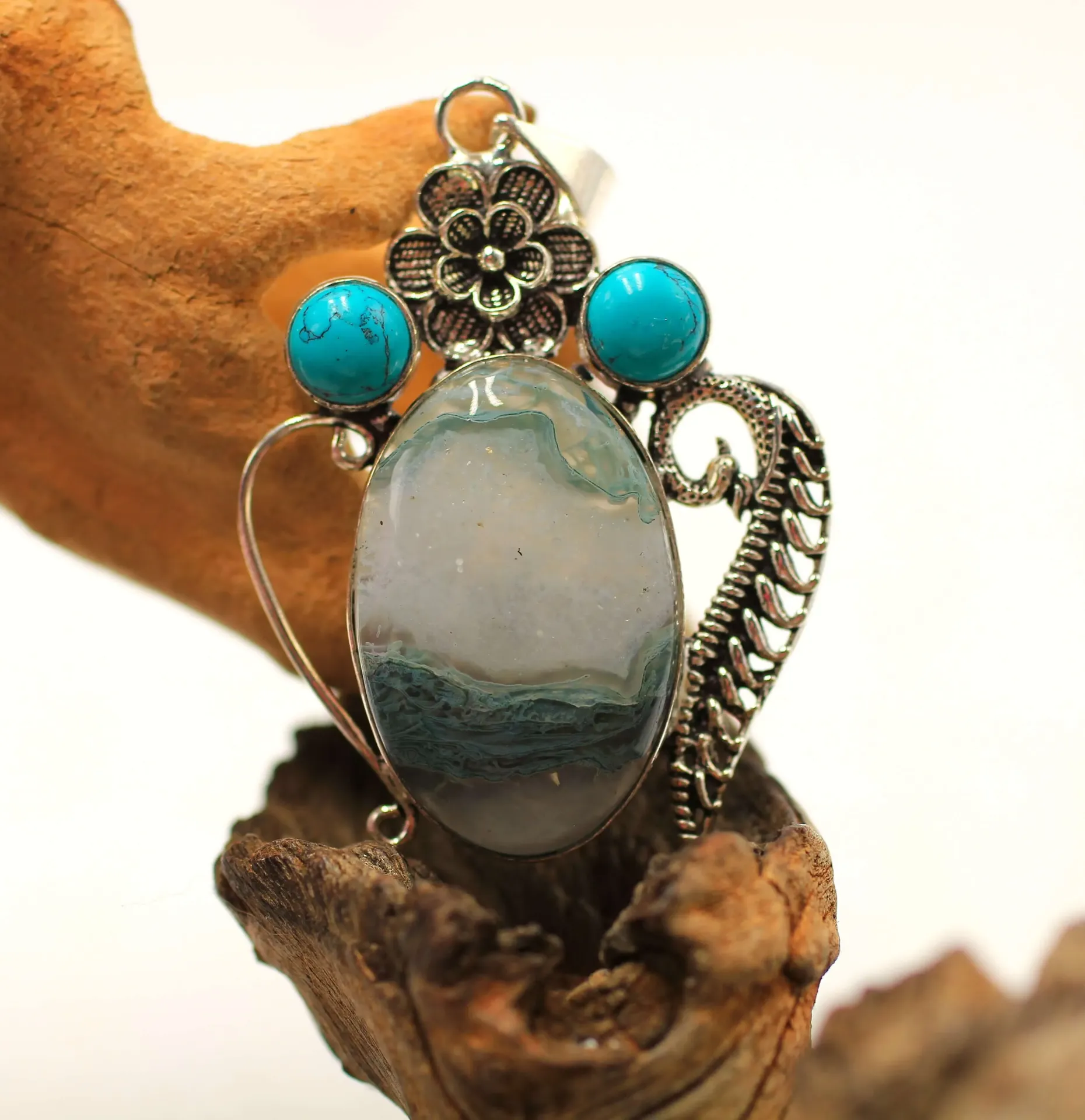Pendentif en plaqué Argent et Agate mousse