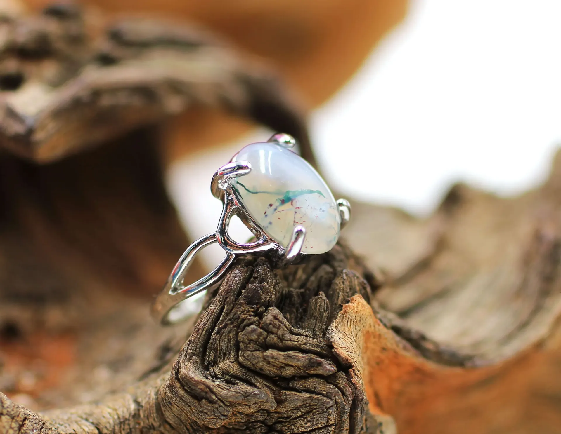 Bague en laiton et en Agate mousse