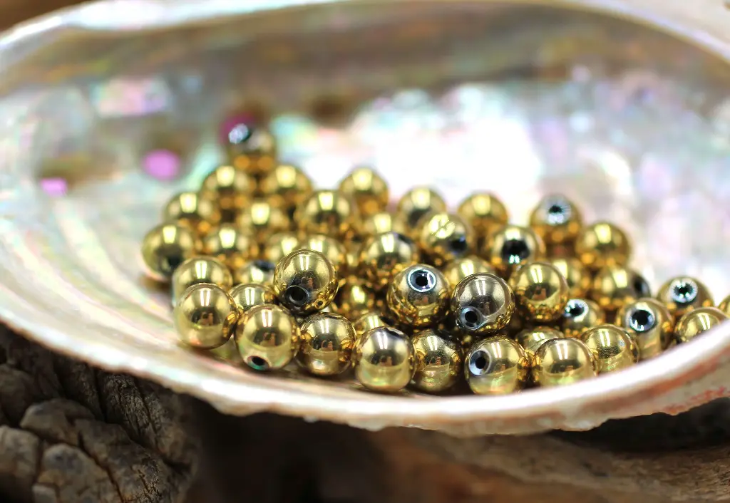 Perle 6mm en Pyrite dorée