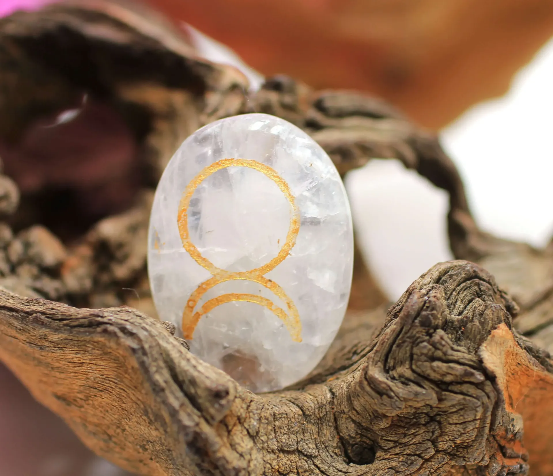 Galet "Anti-stress" en Cristal de roche et Dieu Cornu