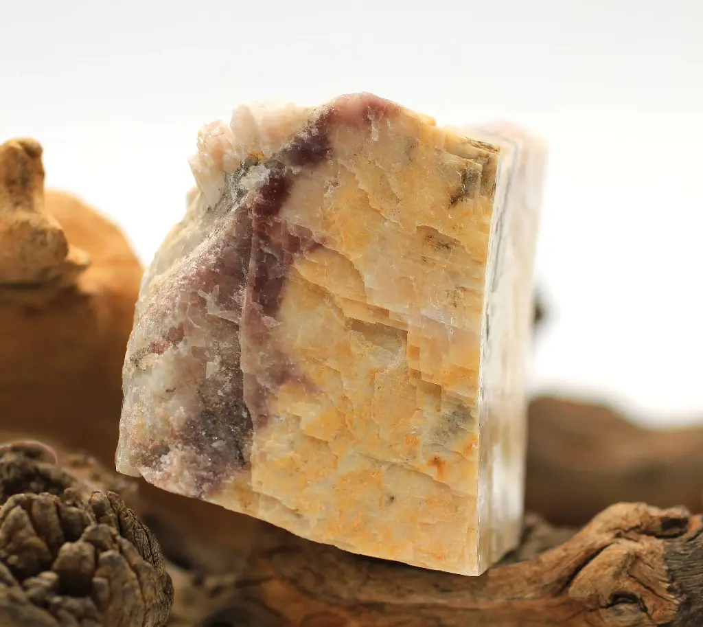 Calcite optique et Calcite rouge brute