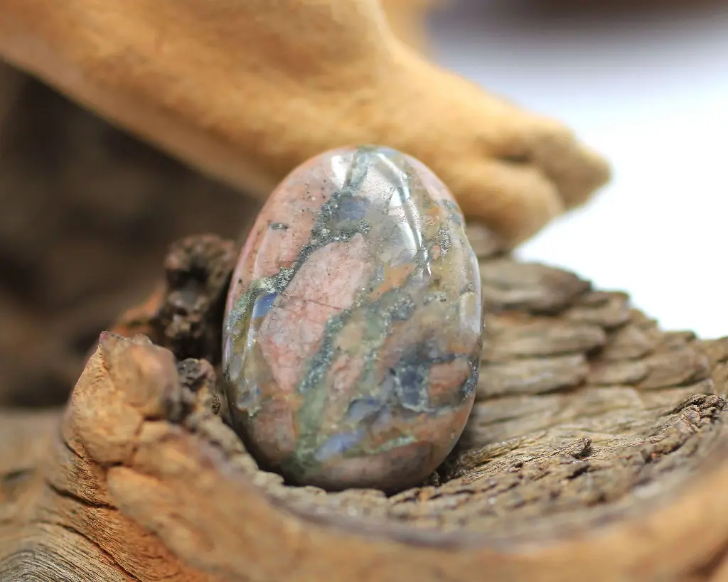 Pendentif foré en Blue liberite