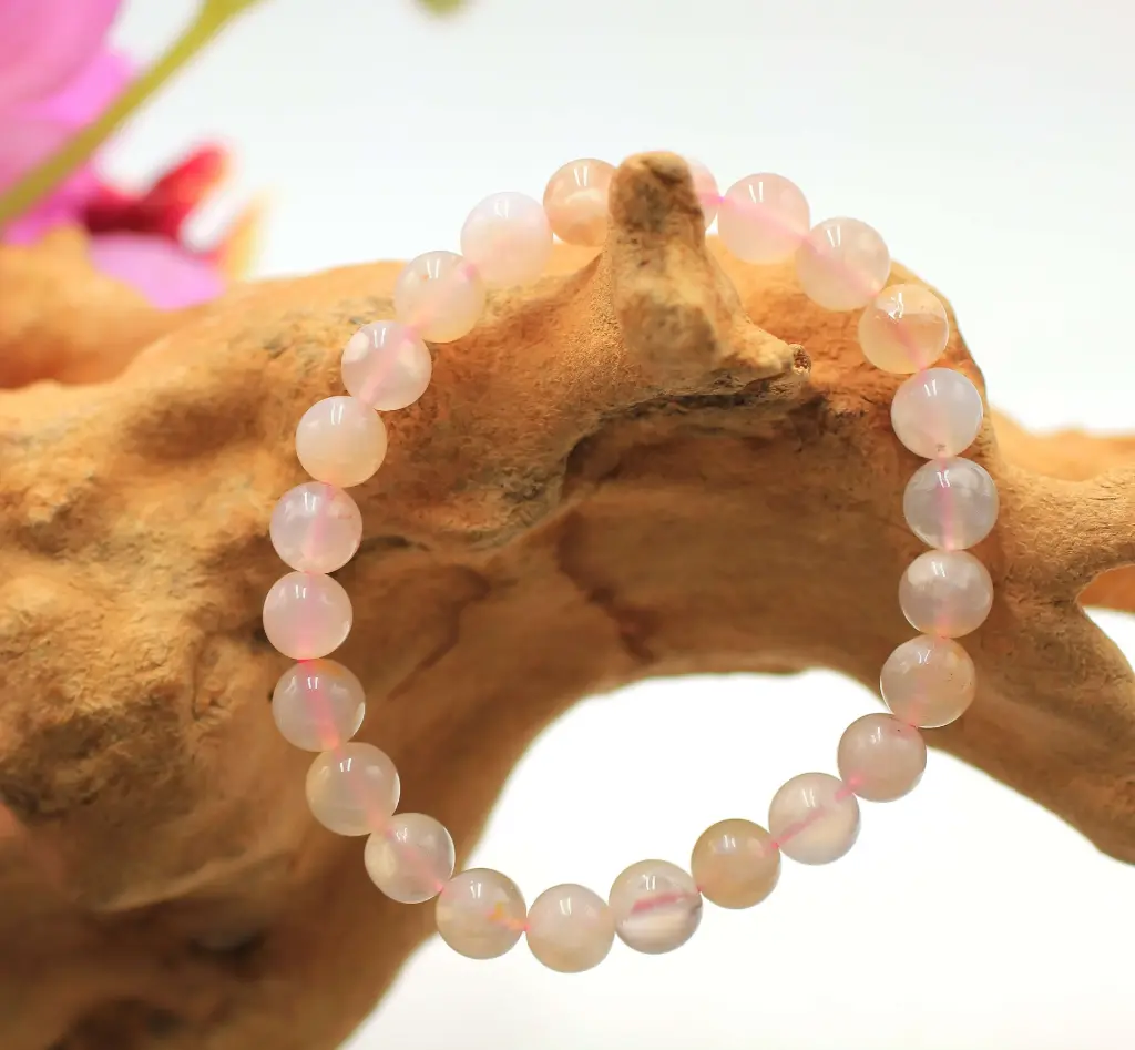 Bracelet en perles 8mm en Agate fleur de cerisier