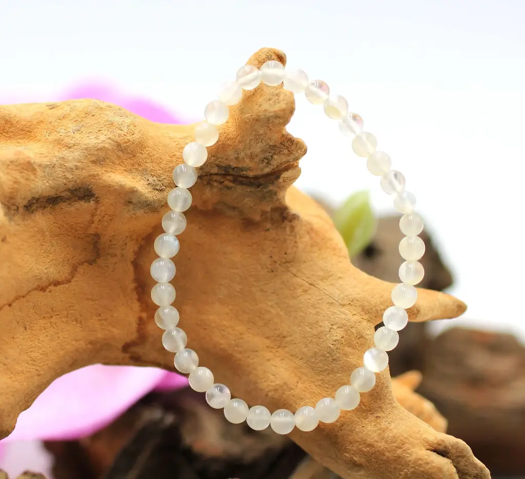 Bracelet en perles 4mm en Pierre de lune blanche