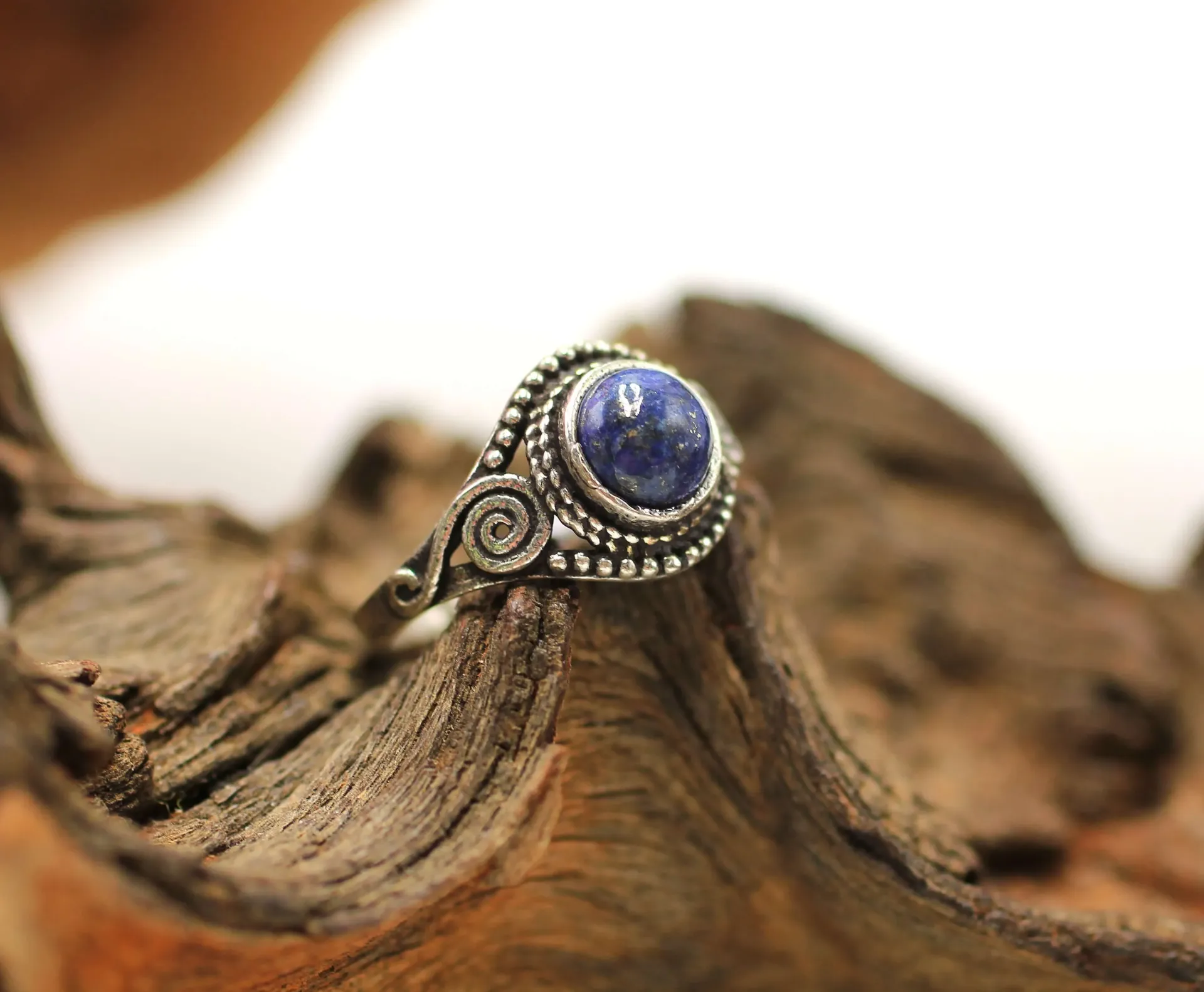 Bague réglable en Laiton et en Lapis-lazuli