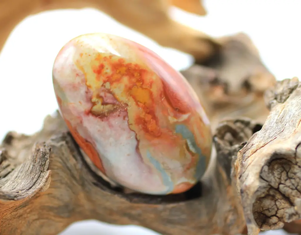 Galet en Jaspe polychrome