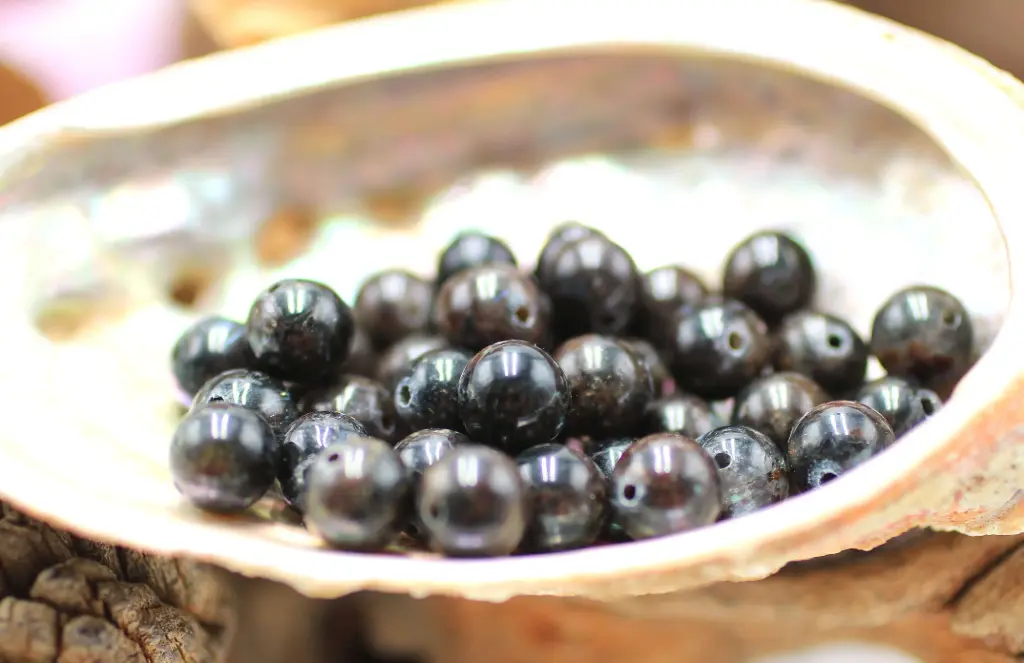 Perle 8mm en Astrophyllite