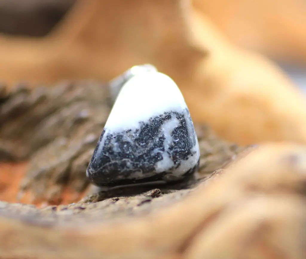 Pendentif en Jaspe zèbre