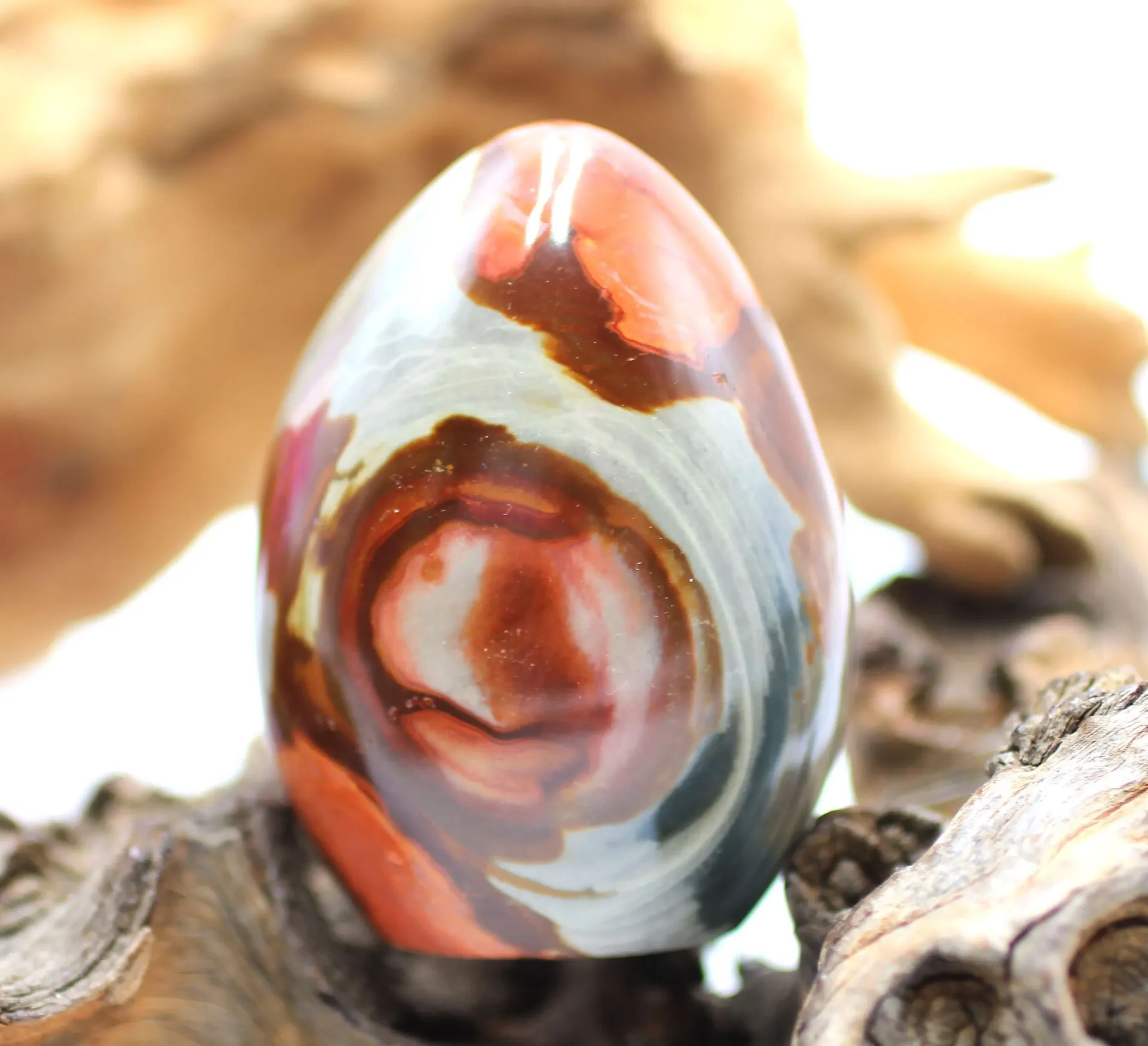 Rocher en Jaspe polychrome