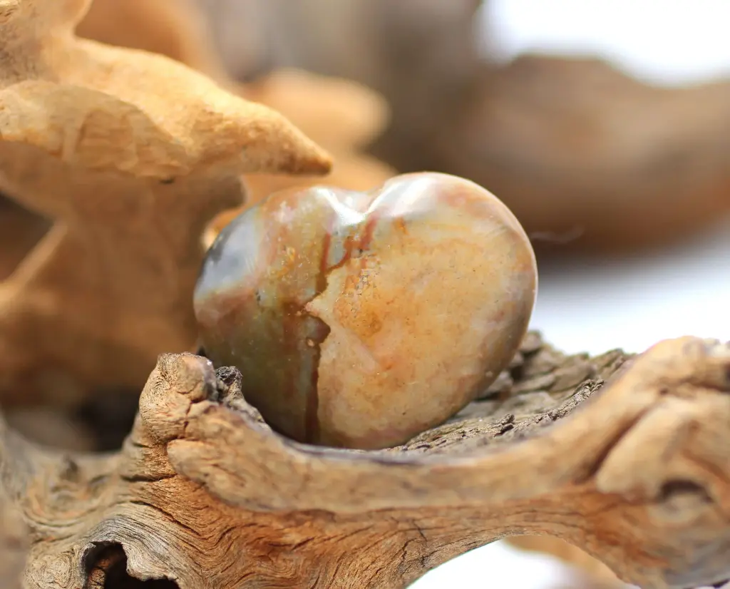 Cœur en Jaspe polychrome